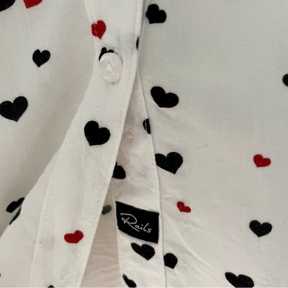 Rails Hearts Button Up - Picture 4 of 7